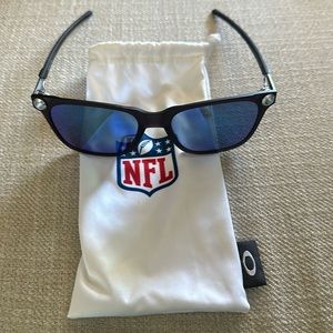 Oakley men’s Apparition